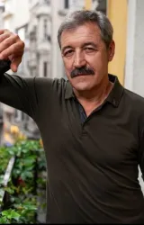 Низам Намидар